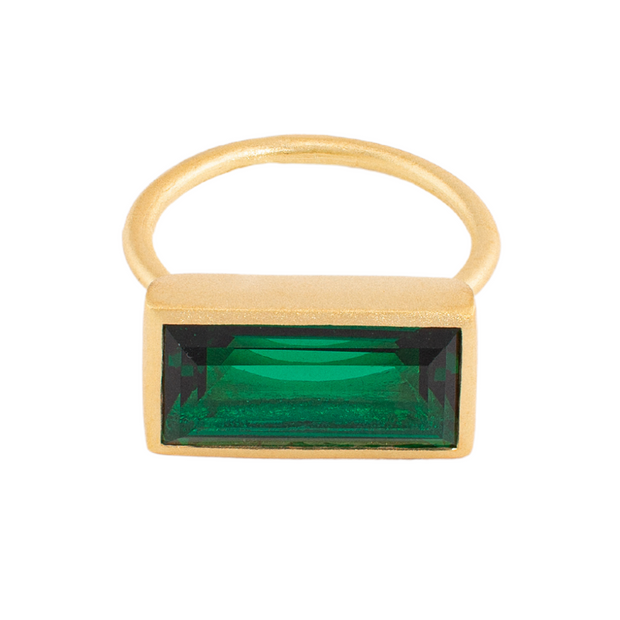 Gloria Ring in Matte Gold with Green Quartz