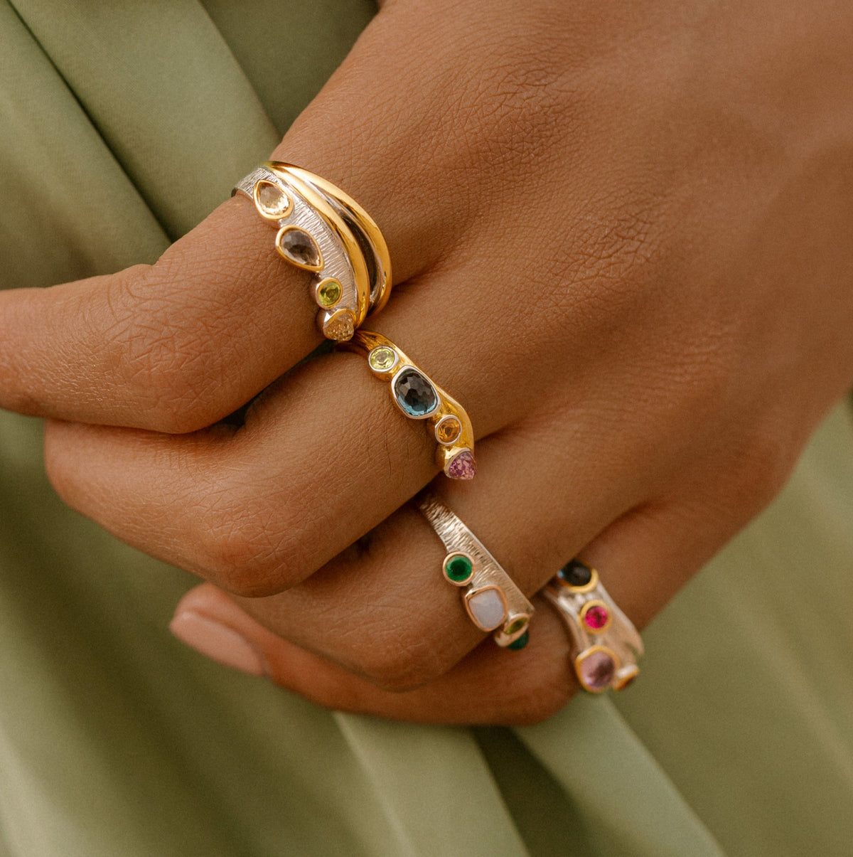 Desire Cocktail Ring | Quartz and Peridot