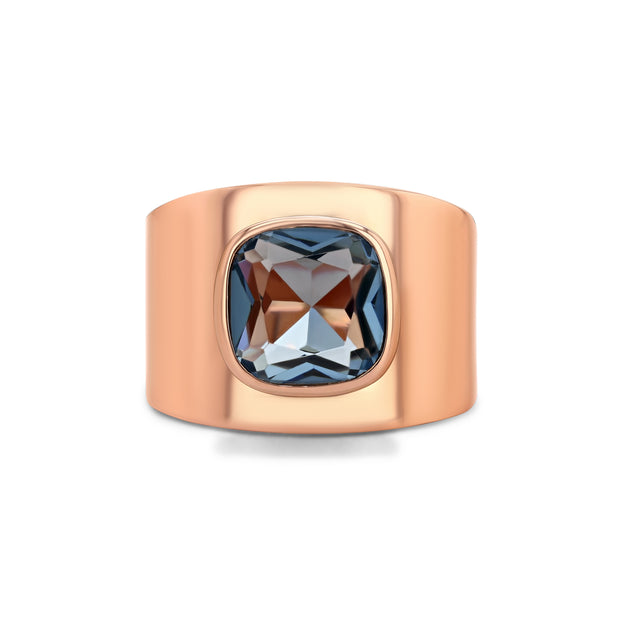 Lilly Ring in Rose Gold with London Blue Topaz