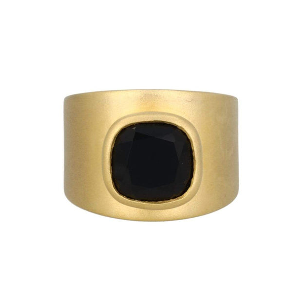 Lilly Ring in Matte Gold with Black Onyx
