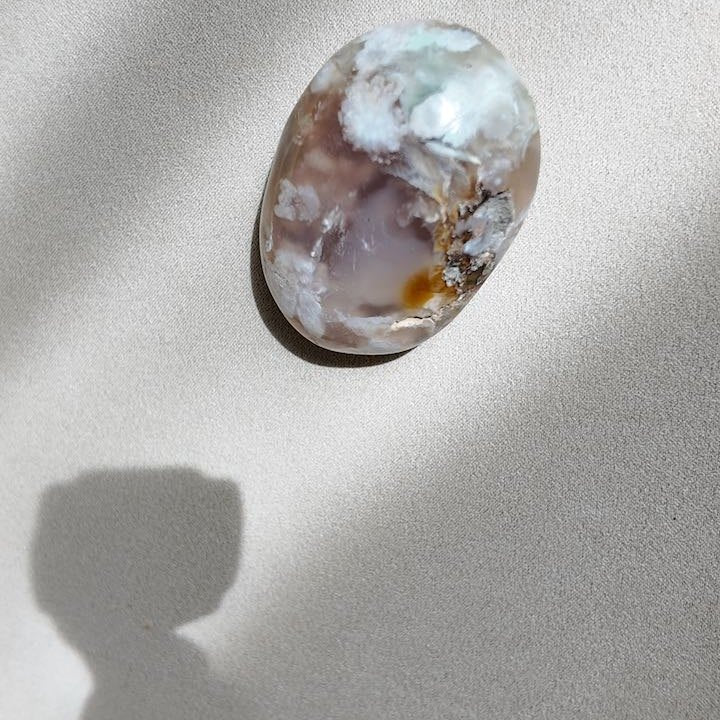 BLOOM flower agate palm stone
