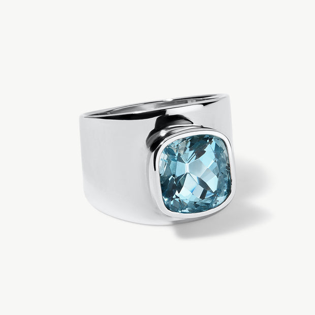 Lilly Solitaire Platinum Ring with Natural Aquamarine