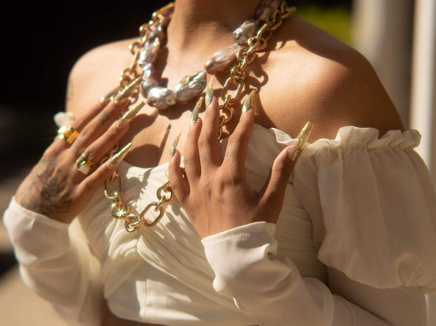 Adore Adorn Necklaces Saint Claire Unisex Grey Baroque Pearl Choker