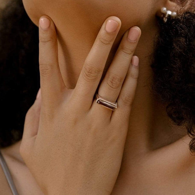 Adore Adorn Ring Excellence Side Band Ring with Smokey Quartz + Black Mother of Pearl in Rhodium